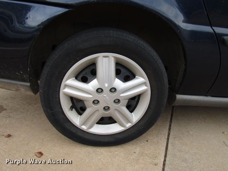 image for item DG6739 2005 Chevrolet Uplander SUV