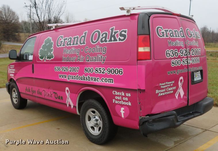 image for item DH1709 2005 Chevrolet Express 1500 van