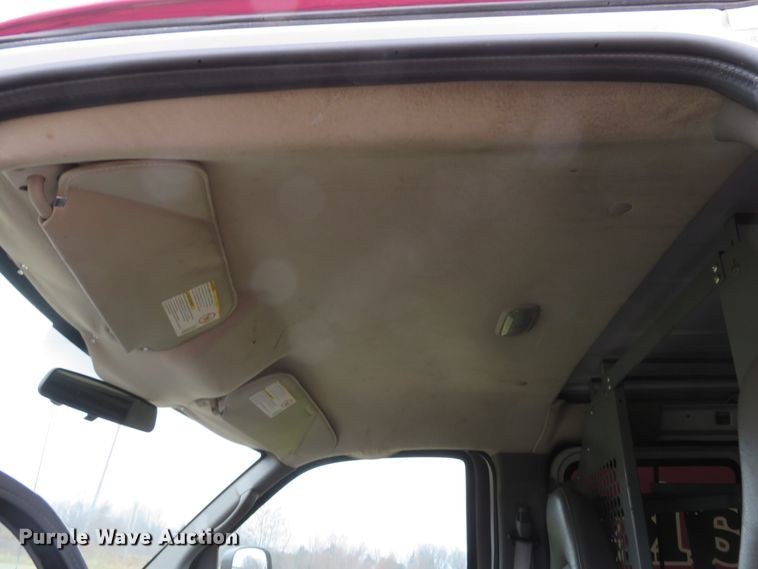 image for item DH1709 2005 Chevrolet Express 1500 van