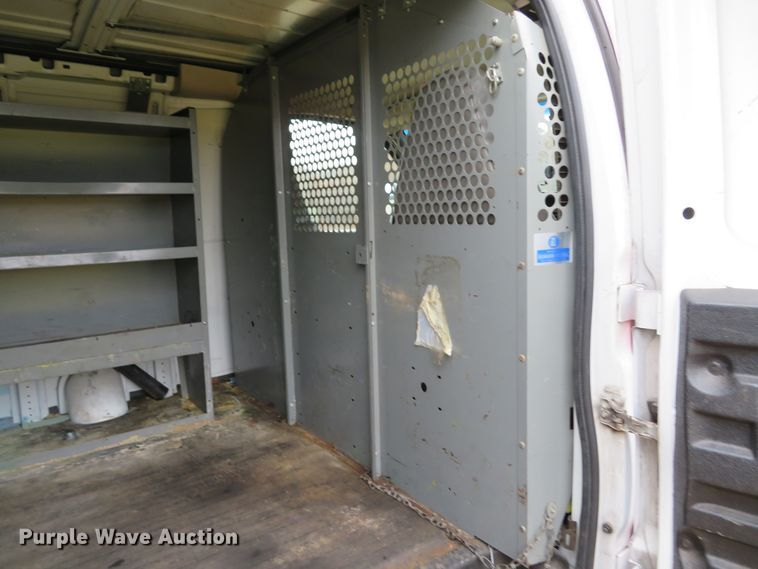 image for item DH1710 2005 Chevrolet Express 3500 van