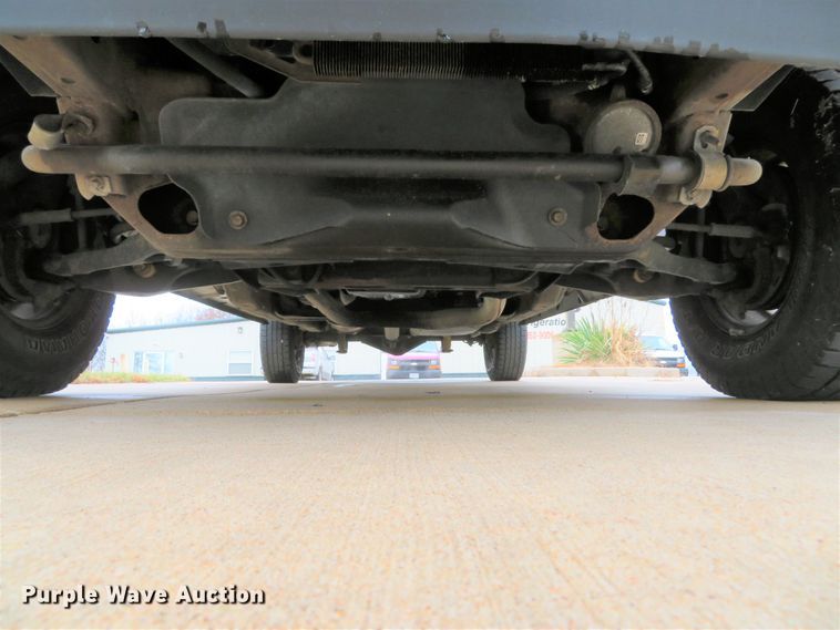 image for item DH1710 2005 Chevrolet Express 3500 van