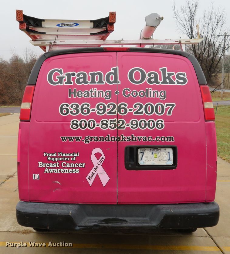 image for item DH1716 2007 Chevrolet Express 3500 van