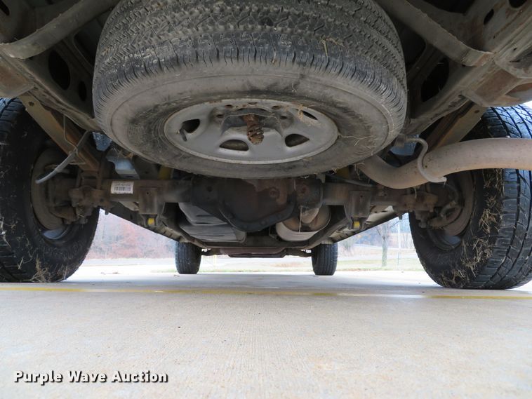 image for item DH1716 2007 Chevrolet Express 3500 van