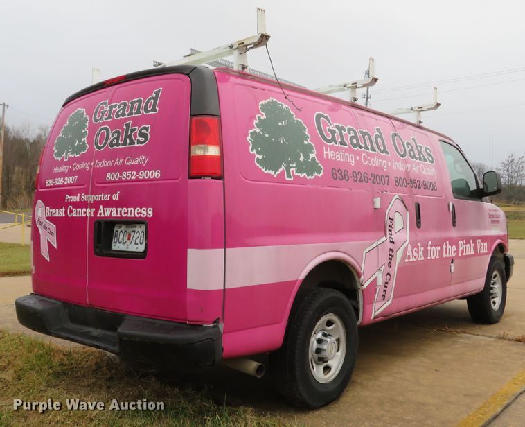 image for item DH1717 2007 Chevrolet Express 3500 van