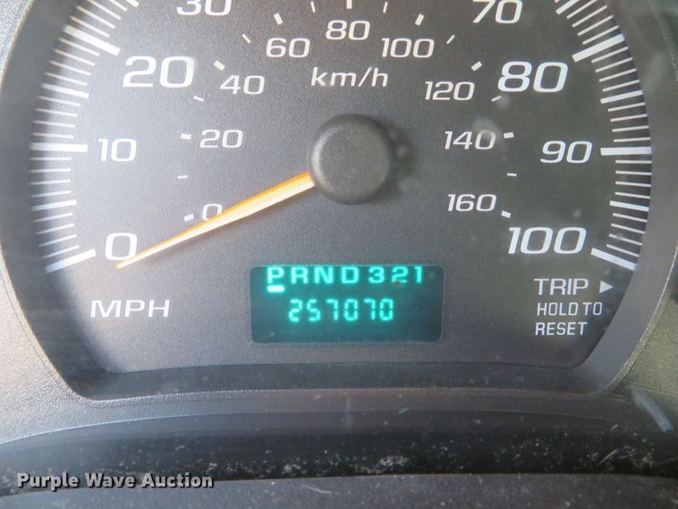 image for item DH1717 2007 Chevrolet Express 3500 van