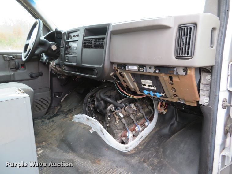 image for item DH1717 2007 Chevrolet Express 3500 van