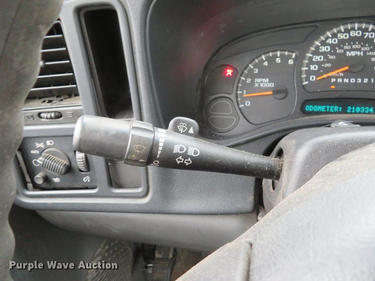 image for item DH1719 2006 Chevrolet Silverado 1500 pickup truck