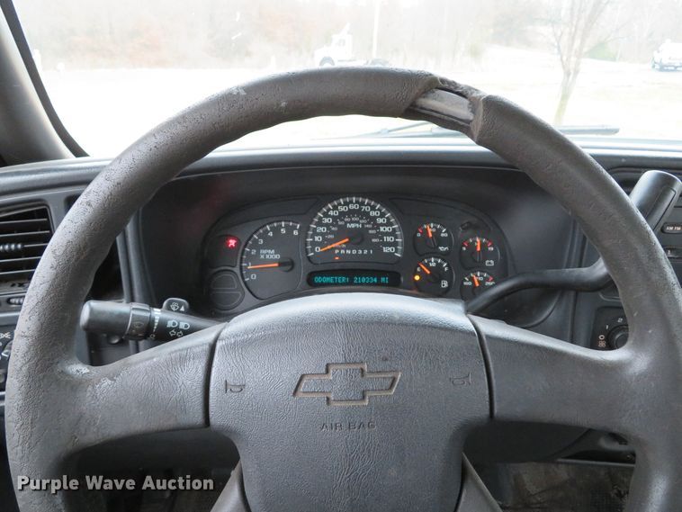 image for item DH1719 2006 Chevrolet Silverado 1500 pickup truck