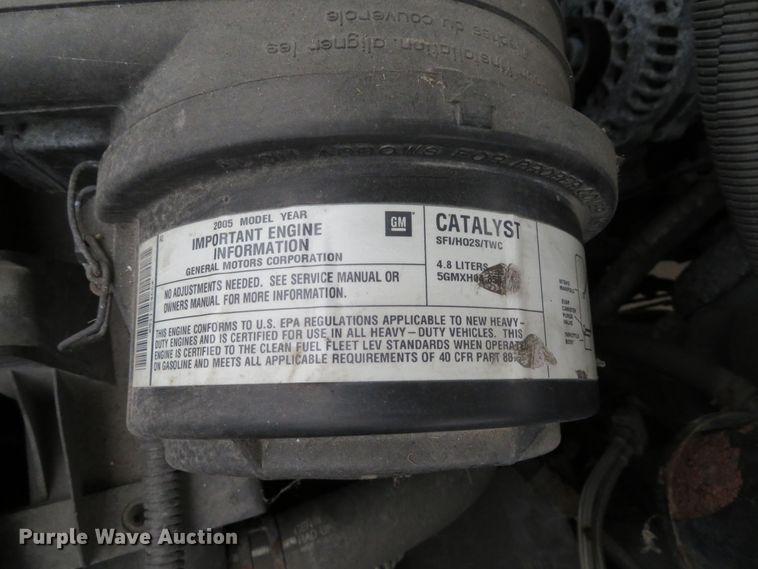 image for item DH1720 2005 Chevrolet Express 3500 van