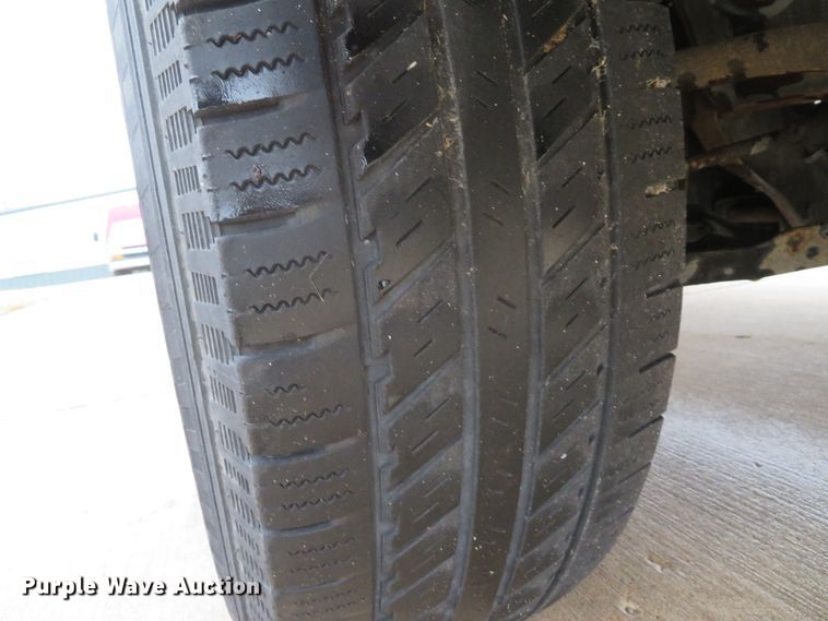 image for item DH1720 2005 Chevrolet Express 3500 van