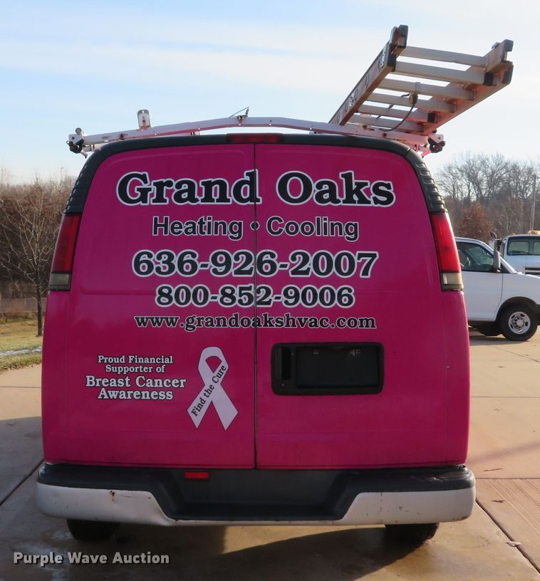 image for item DH1721 2001 Chevrolet Express 3500 van