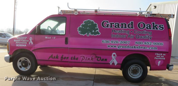 image for item DH1721 2001 Chevrolet Express 3500 van