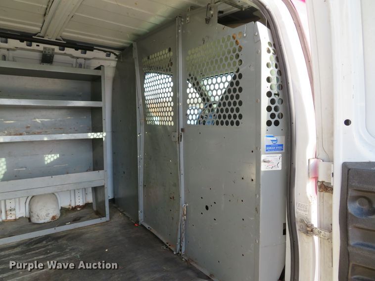 image for item DH1721 2001 Chevrolet Express 3500 van