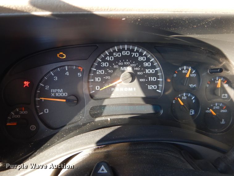 image for item DH4305 2006 Chevrolet Silverado 2500HD Crew Cab pickup truck