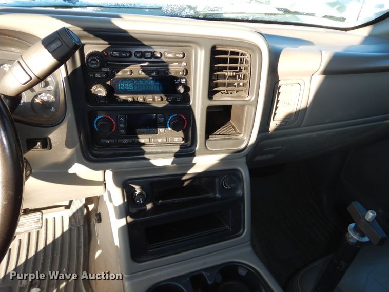 image for item DH4305 2006 Chevrolet Silverado 2500HD Crew Cab pickup truck