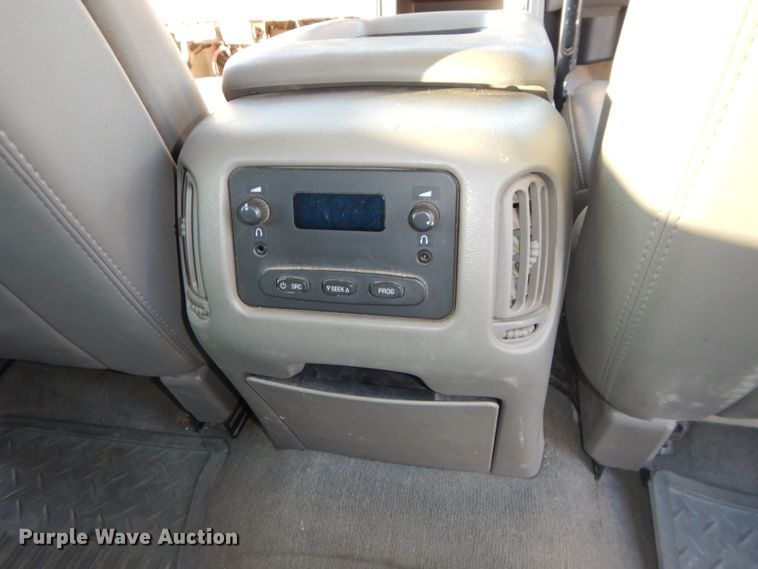 image for item DH4305 2006 Chevrolet Silverado 2500HD Crew Cab pickup truck