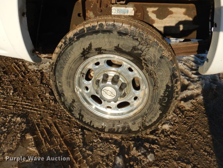 image for item DH4305 2006 Chevrolet Silverado 2500HD Crew Cab pickup truck