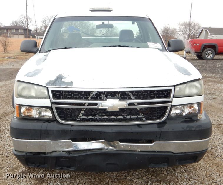 image for item DH4310 2006 Chevrolet Silverado 2500HD pickup truck