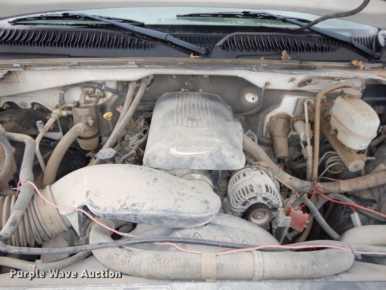 image for item DH4310 2006 Chevrolet Silverado 2500HD pickup truck