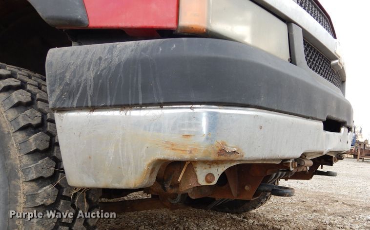 image for item DH4311 2004 Chevrolet Silverado 2500HD pickup truck
