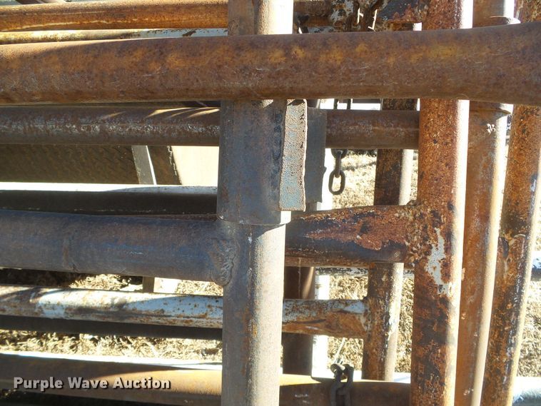 image for item DH4750 Approximately 10 pipe gates