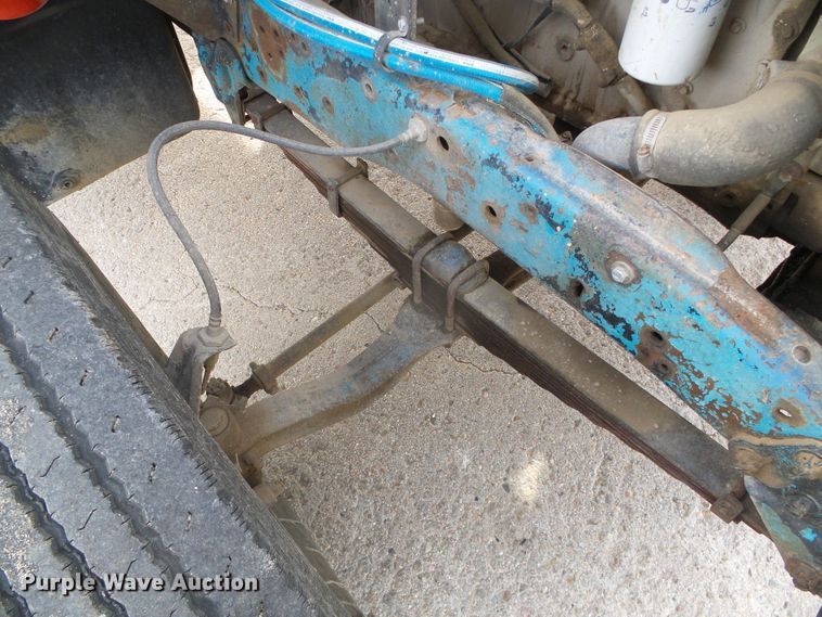 image for item DH4758 1971 Ford LN500 rollback truck