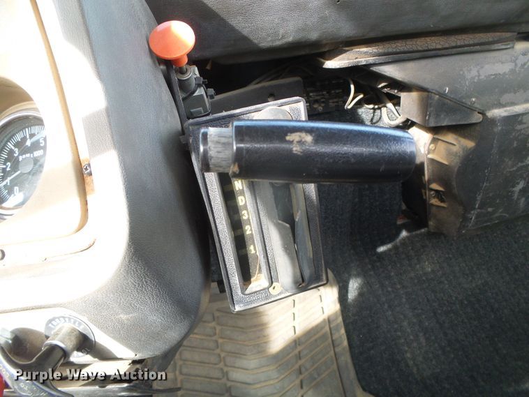 image for item DH4758 1971 Ford LN500 rollback truck