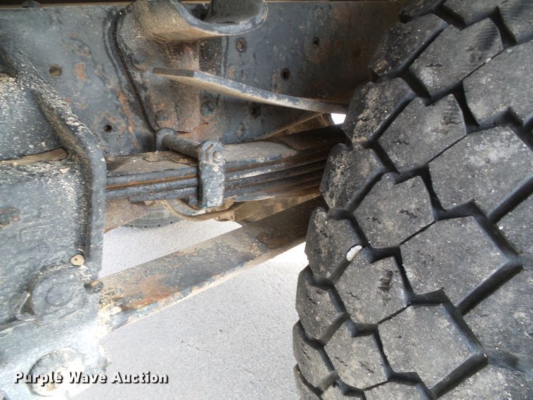 image for item DH4758 1971 Ford LN500 rollback truck