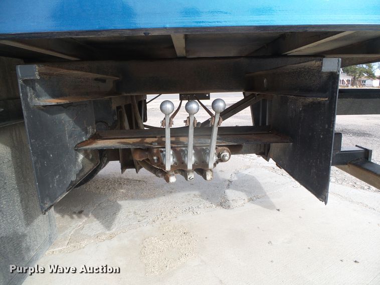 image for item DH4758 1971 Ford LN500 rollback truck