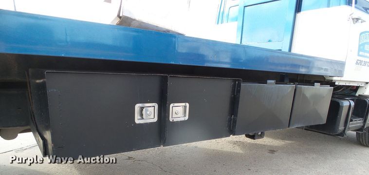 image for item DH4758 1971 Ford LN500 rollback truck