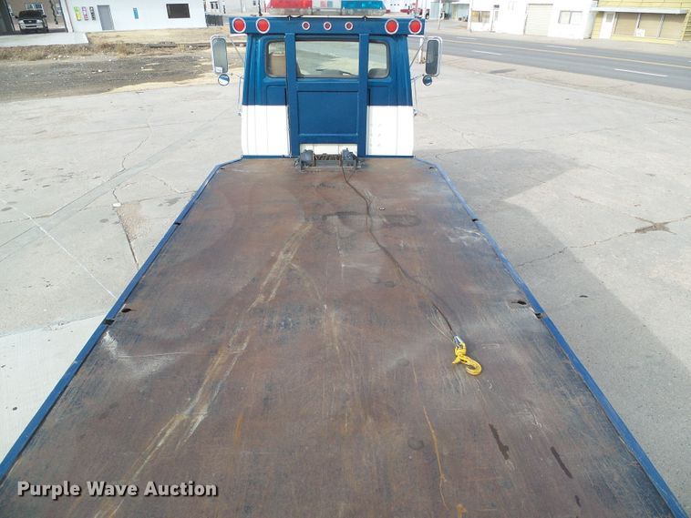 image for item DH4758 1971 Ford LN500 rollback truck