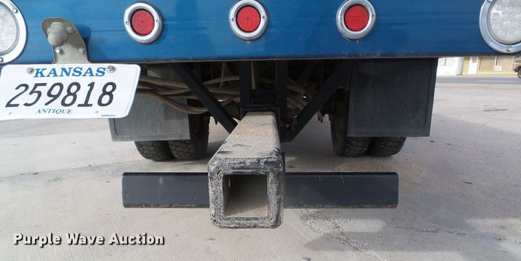 image for item DH4758 1971 Ford LN500 rollback truck