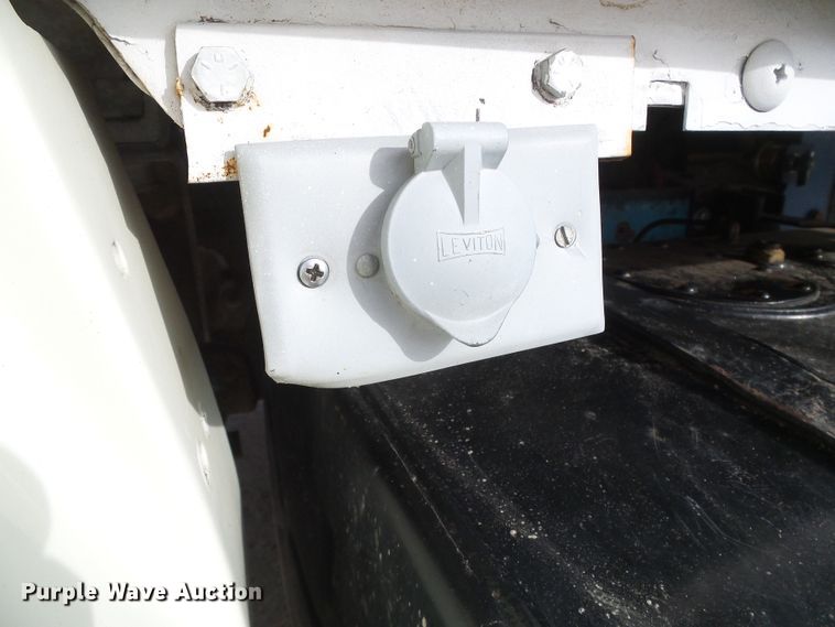 image for item DH4758 1971 Ford LN500 rollback truck