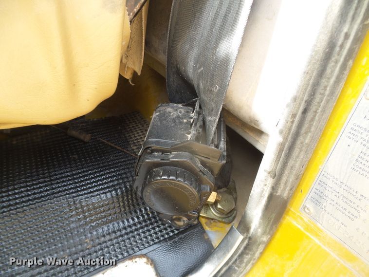 image for item DH4760 1972 Chevrolet Custom 20 flatbed pickup truck