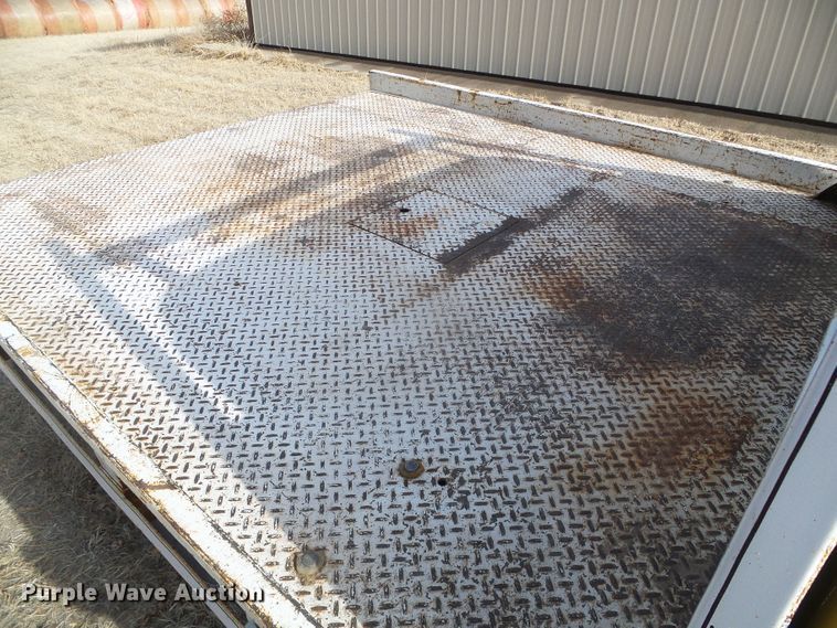 image for item DH4760 1972 Chevrolet Custom 20 flatbed pickup truck