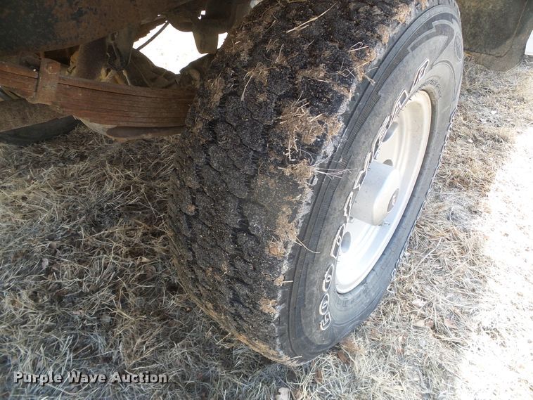 image for item DH4760 1972 Chevrolet Custom 20 flatbed pickup truck