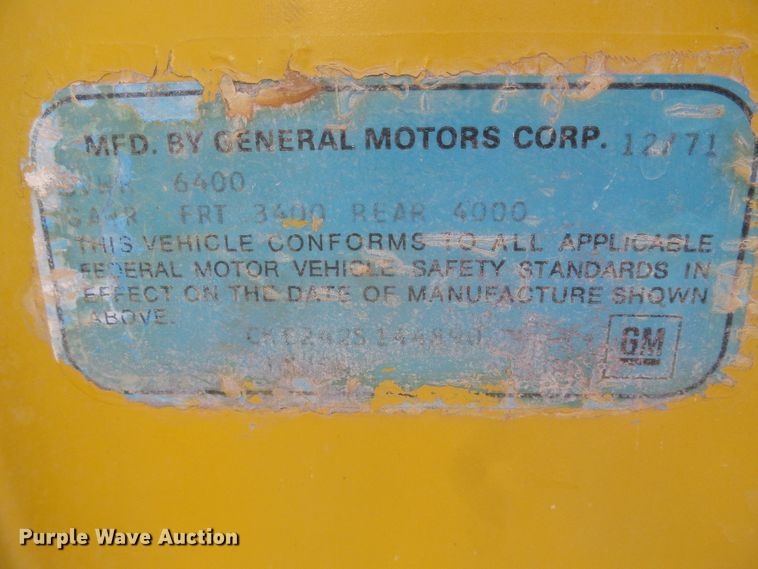 image for item DH4760 1972 Chevrolet Custom 20 flatbed pickup truck