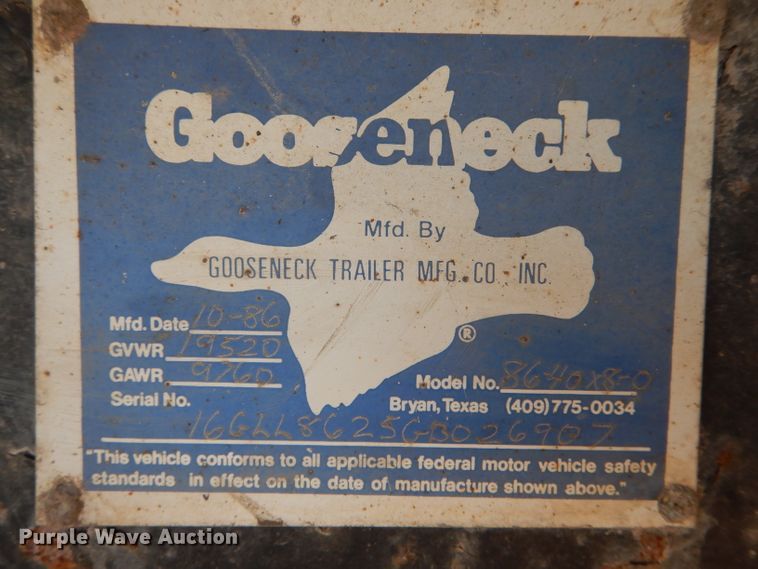 image for item DH6254 1986 Gooseneck 86-40X8-0 scrap trailer