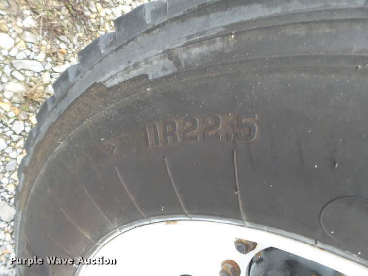 image for item DH7830 2006 Ford F650 Super Duty XLT truck cab and chassis