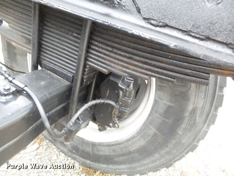 image for item DH7830 2006 Ford F650 Super Duty XLT truck cab and chassis