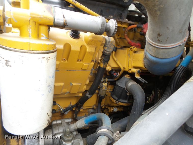 image for item DH7830 2006 Ford F650 Super Duty XLT truck cab and chassis