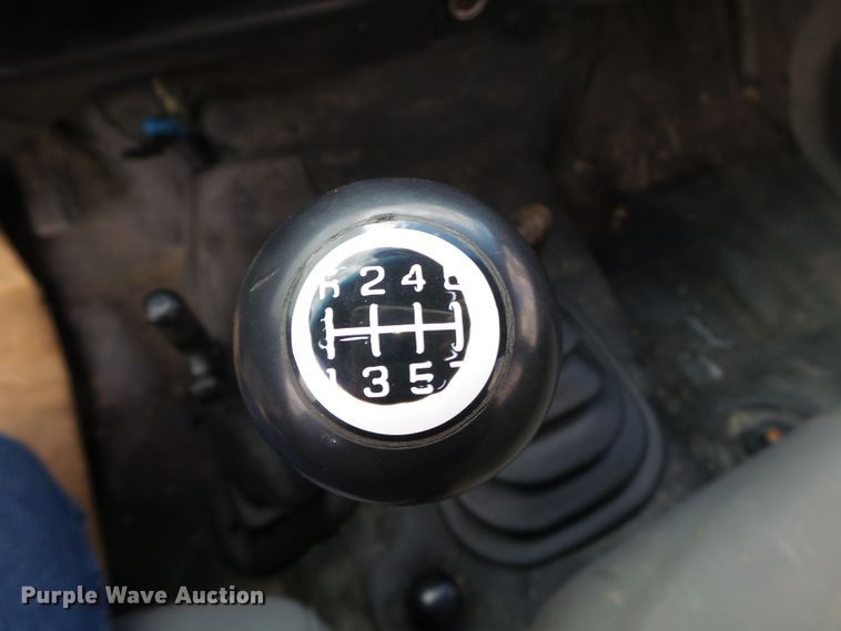 image for item DH7830 2006 Ford F650 Super Duty XLT truck cab and chassis