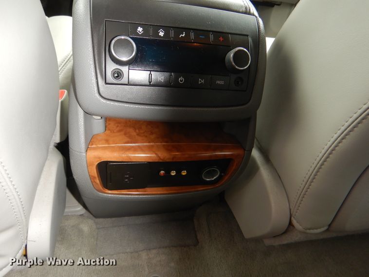 image for item DI2661 2009 Buick Enclave CXL SUV