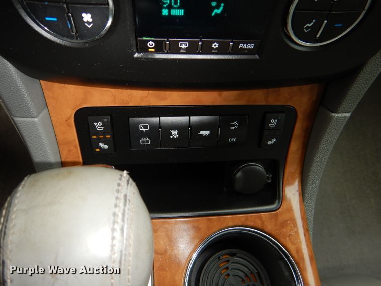 image for item DI2661 2009 Buick Enclave CXL SUV