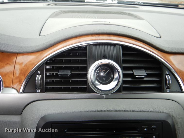 image for item DI2661 2009 Buick Enclave CXL SUV