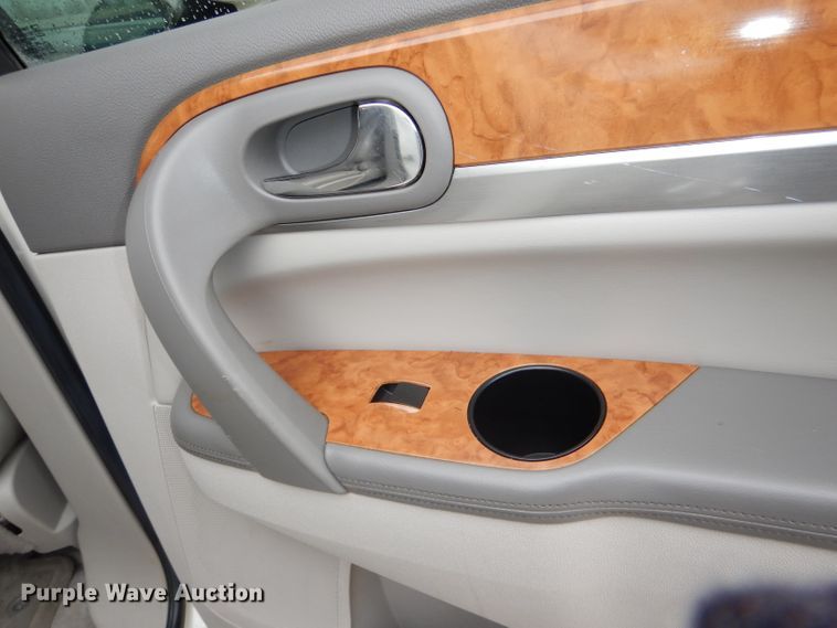image for item DI2661 2009 Buick Enclave CXL SUV