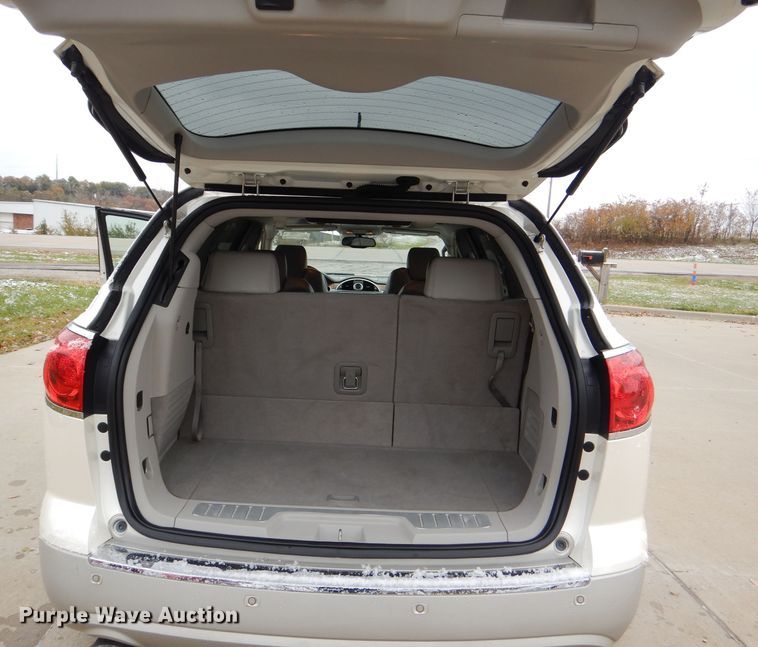 image for item DI2661 2009 Buick Enclave CXL SUV