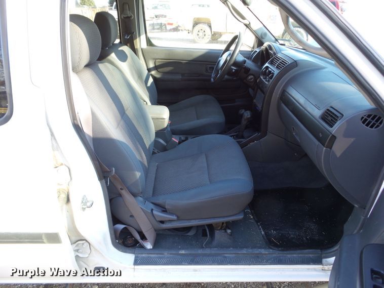 image for item EM9860 2004 Nissan Xterra SE SUV