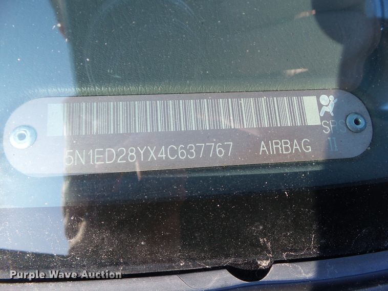 image for item EM9860 2004 Nissan Xterra SE SUV