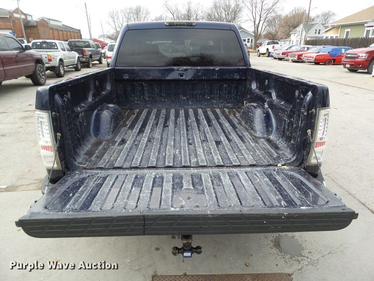 image for item EM9895 2010 Chevrolet Silverado 1500 Crew Cab pickup truck